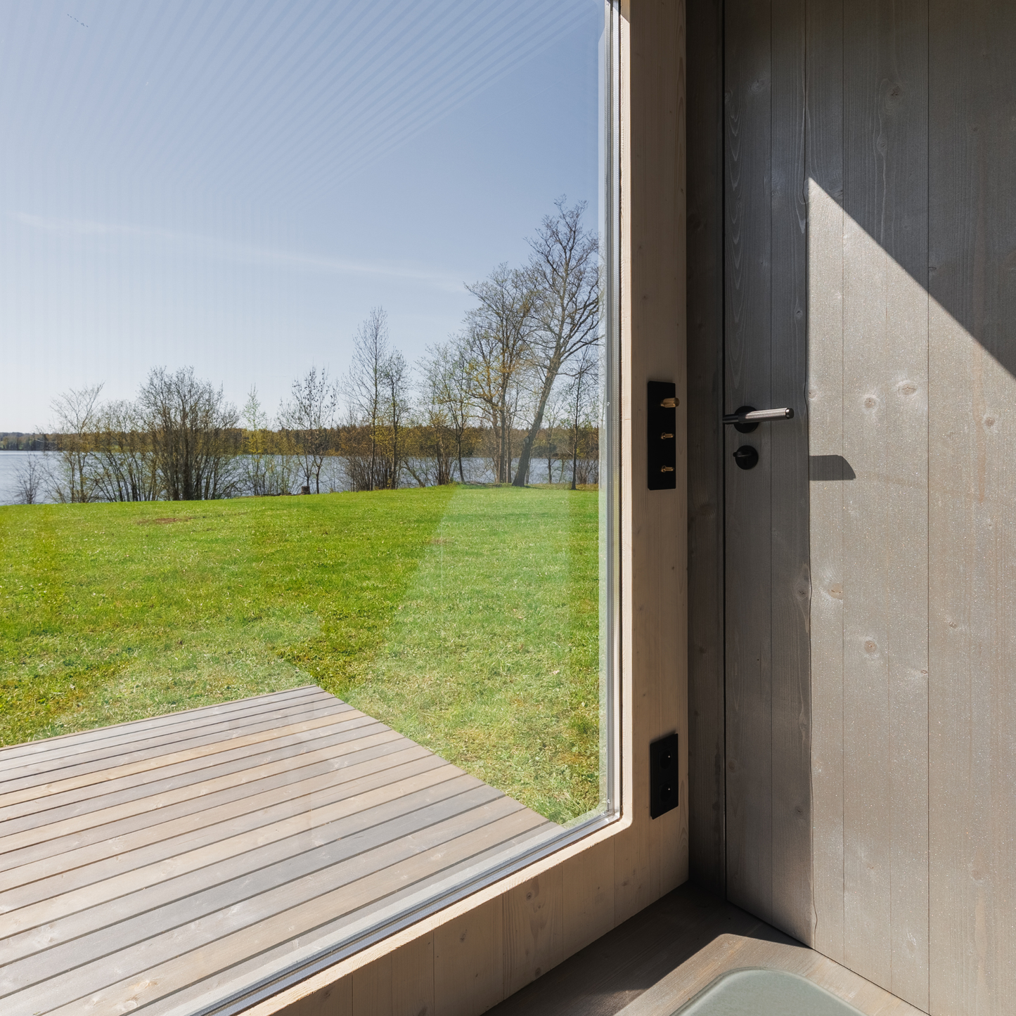 Genevas St Moritz 5 Person Outdoor Sauna with Shower Room - My Store