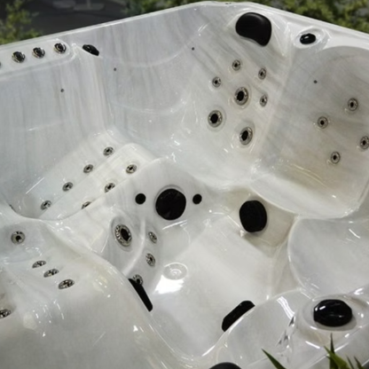 Hallboro HydroZen 5 Person Hot Tub - My Store