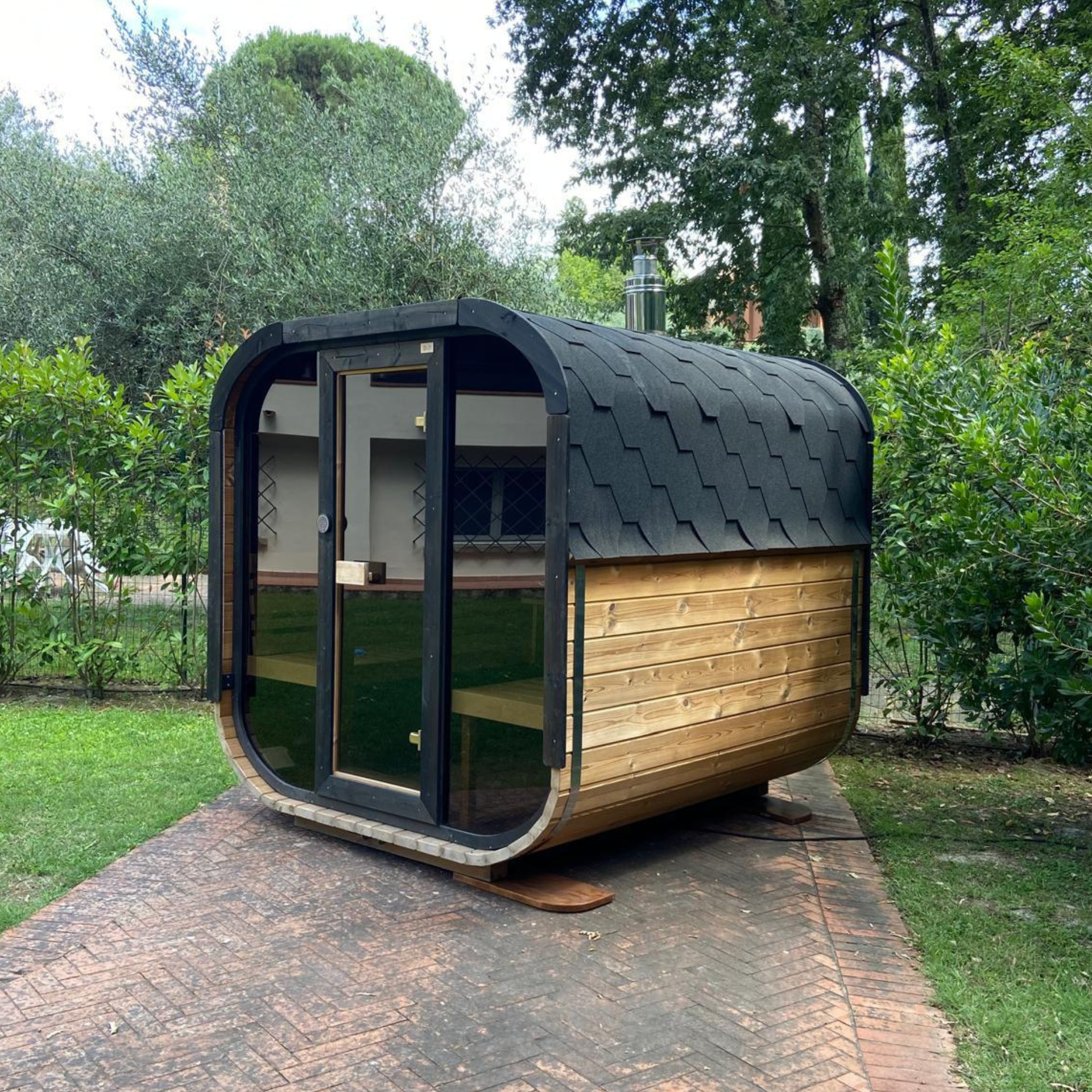 Camilla XL Traditional Outdoor Sauna 5-6 Person - My Store