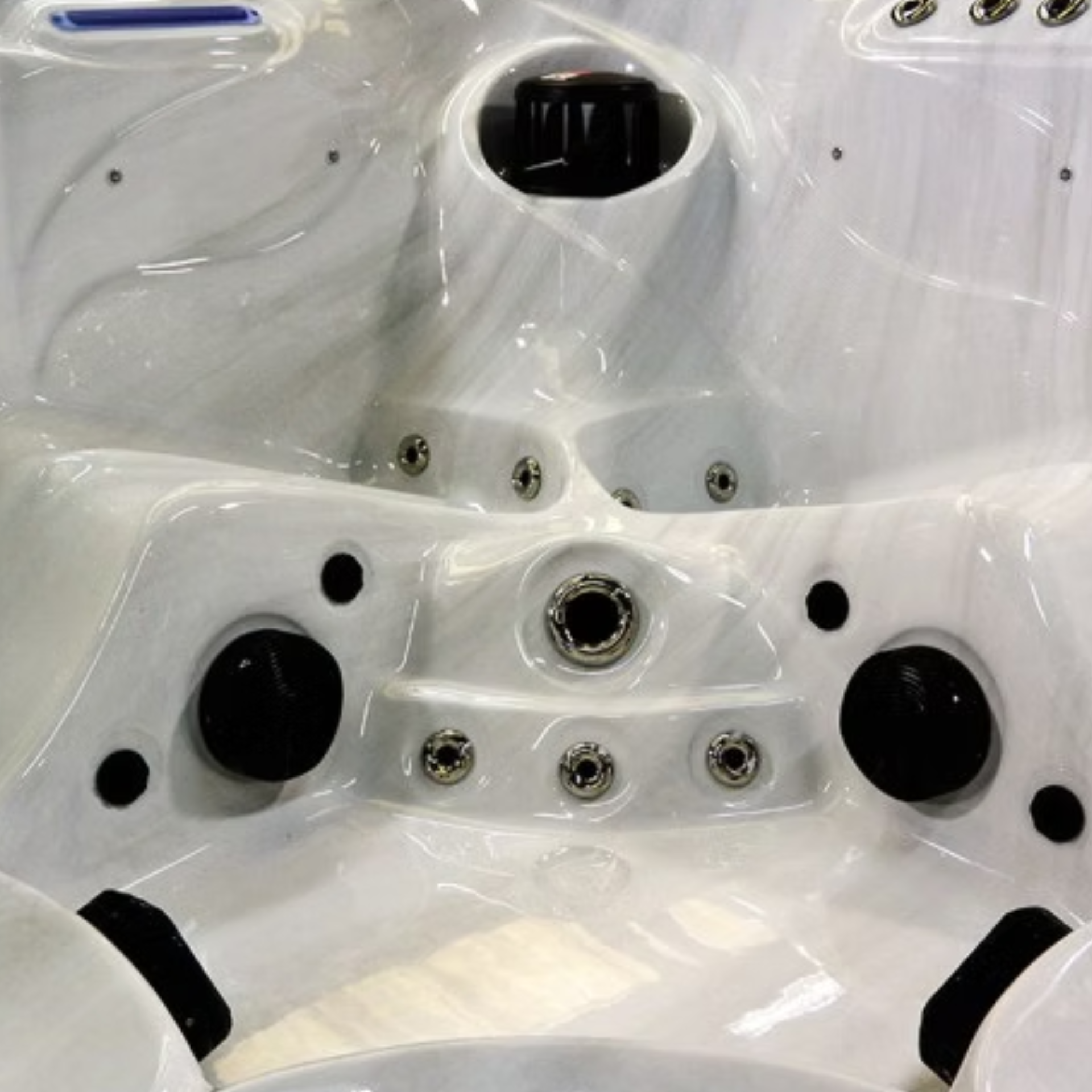 Hallboro HydroZen 5 Person Hot Tub - My Store