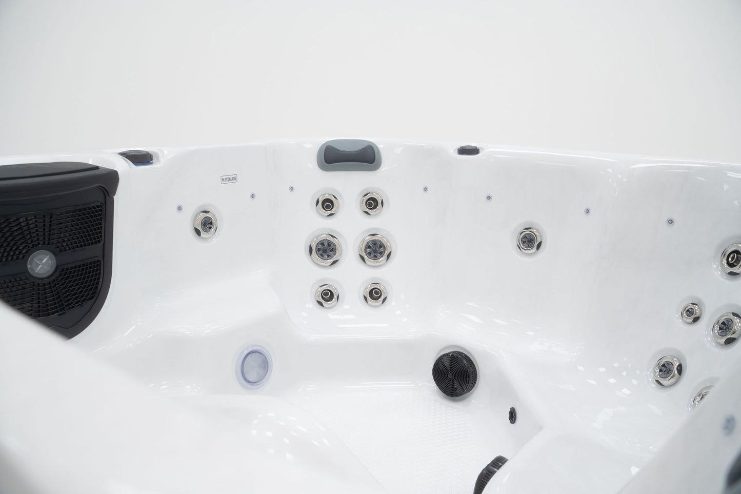Superior Wellness OR2815 6 Person Luxury Spa Hot Tub