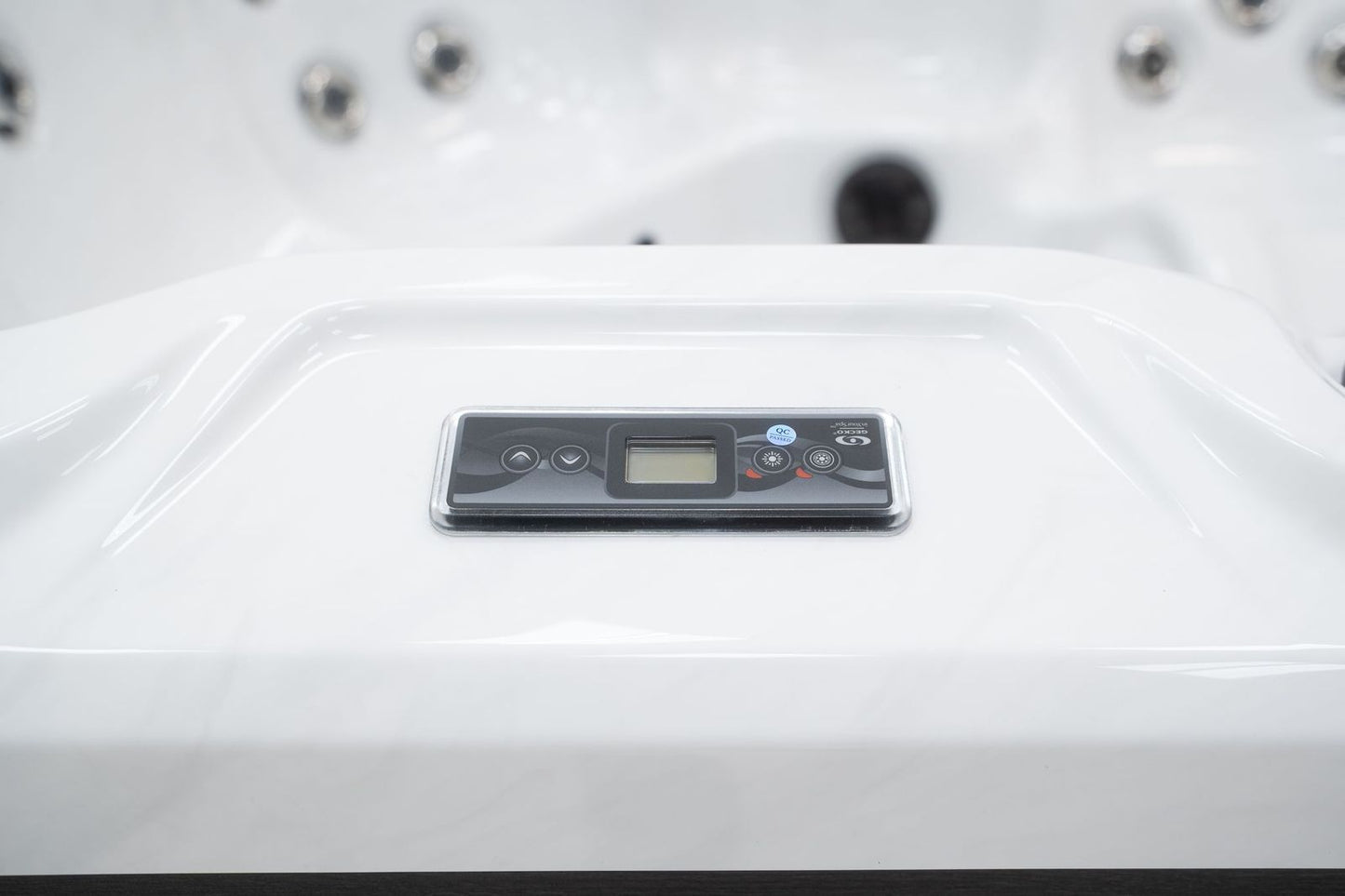 Superior Wellness OR2815 6 Person Luxury Spa Hot Tub