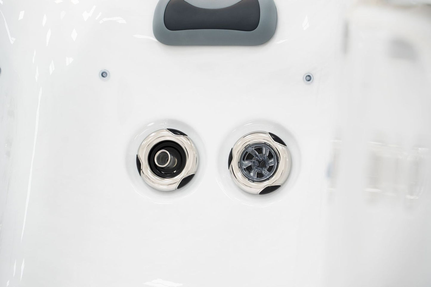 Superior Wellness OR2612 3 Person Luxury Hot Tub