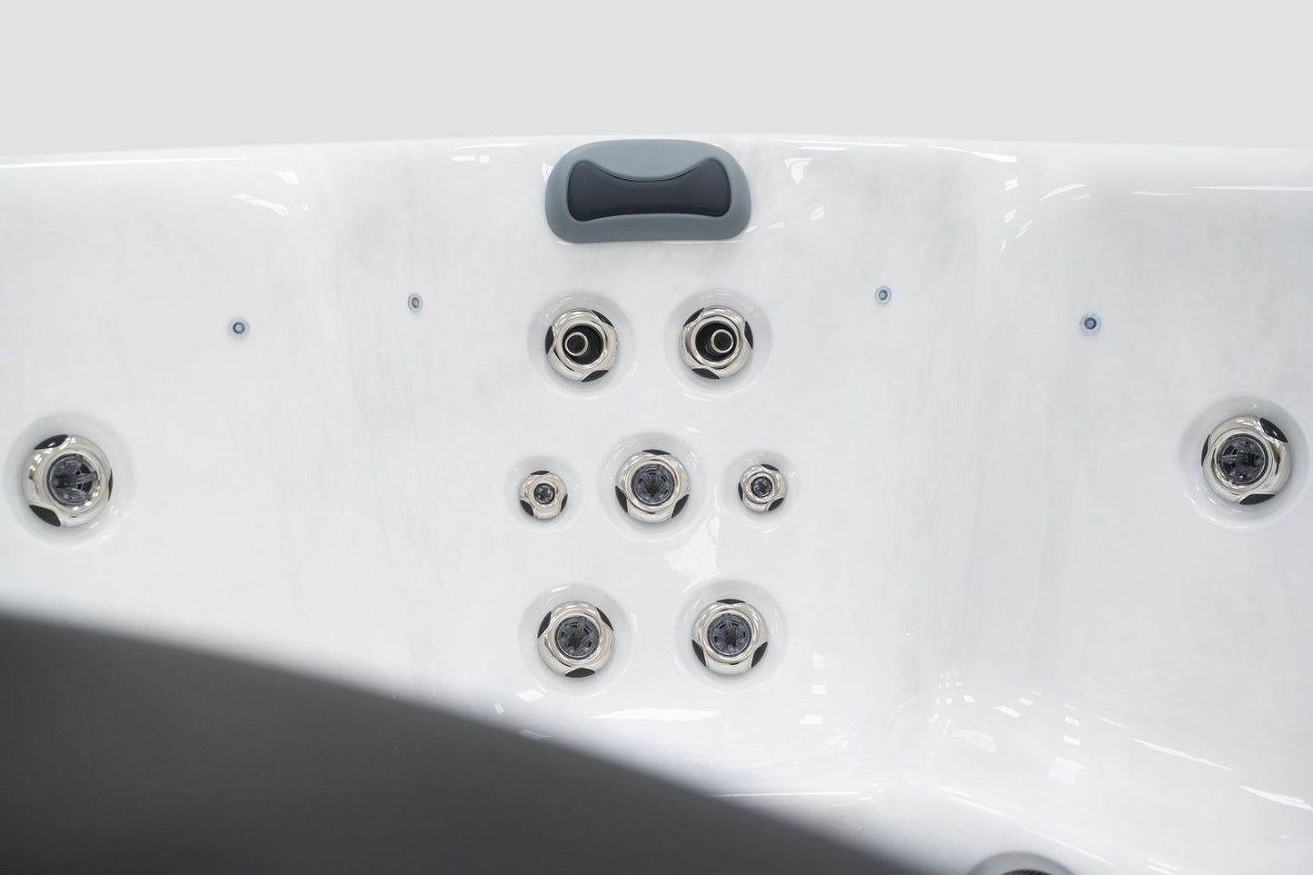 Superior Wellness OR2815 6 Person Luxury Spa Hot Tub