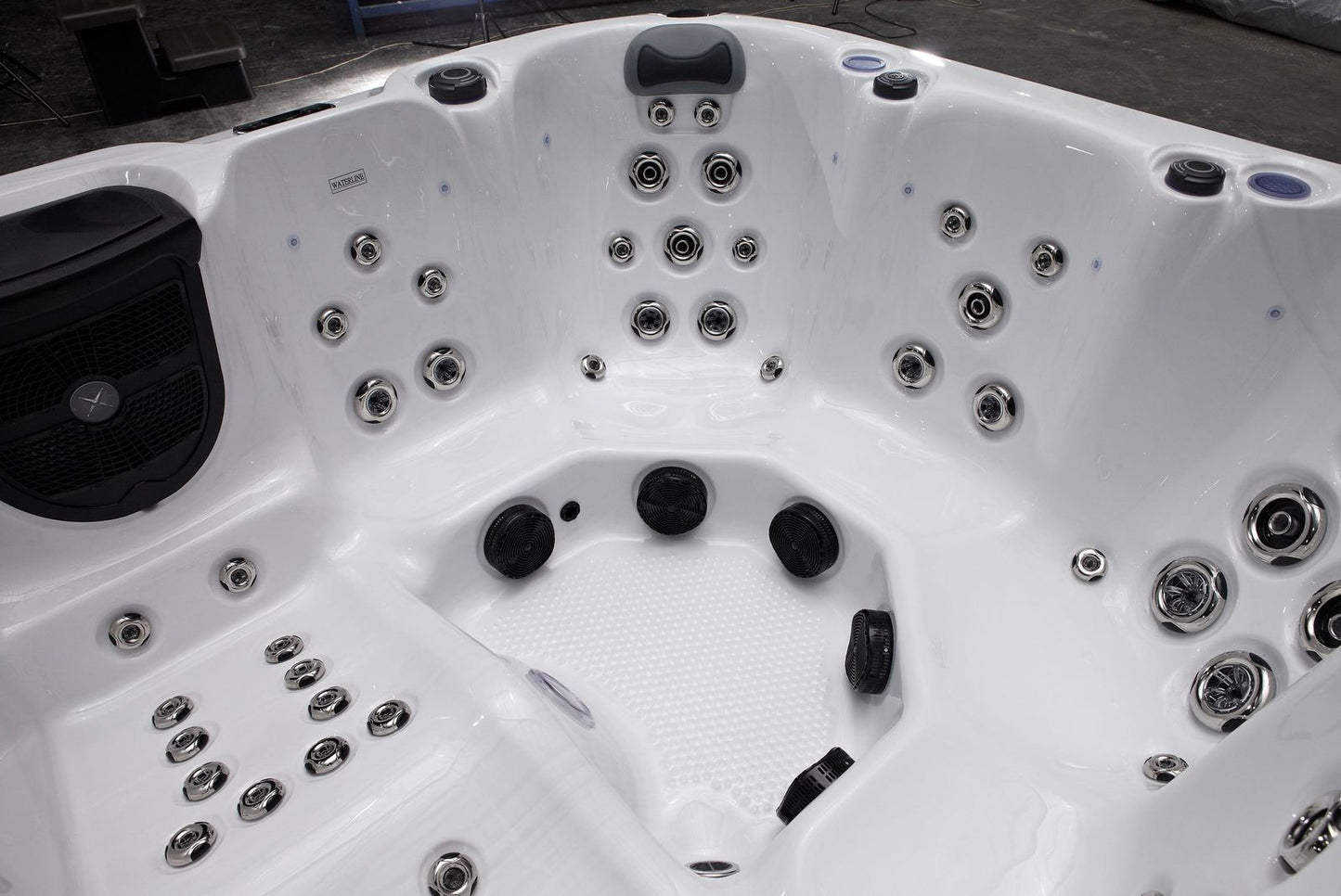 Superior Wellness OR5915 6 Person Luxury Spa Hot Tub