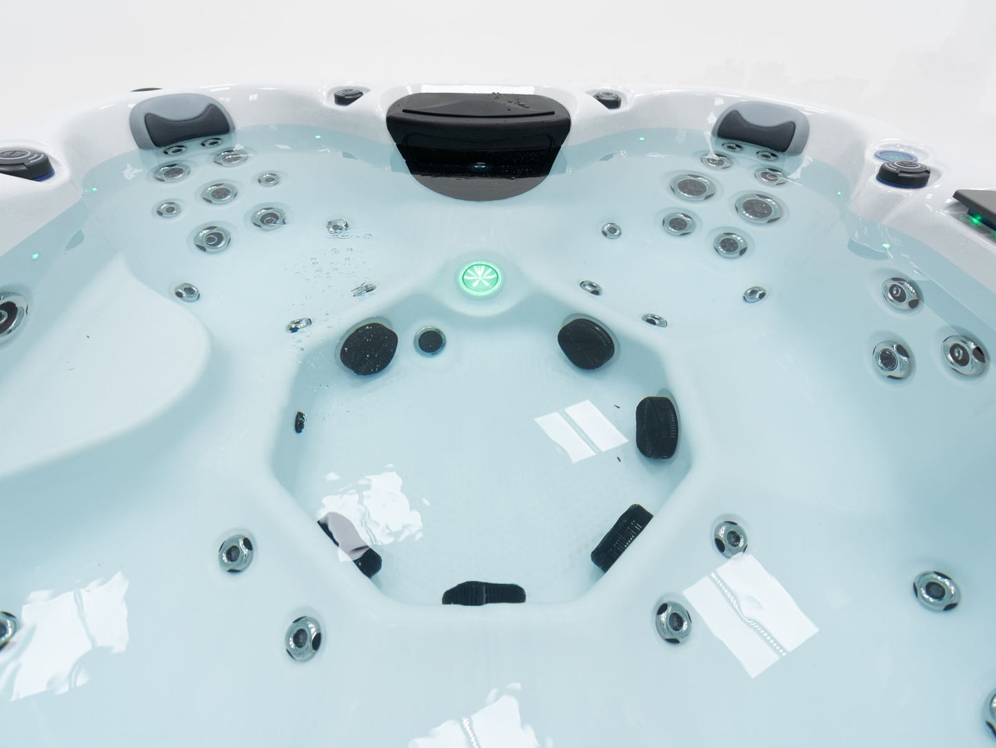 Superior Wellness OR5907 7 Person Luxury Spa Hot Tub
