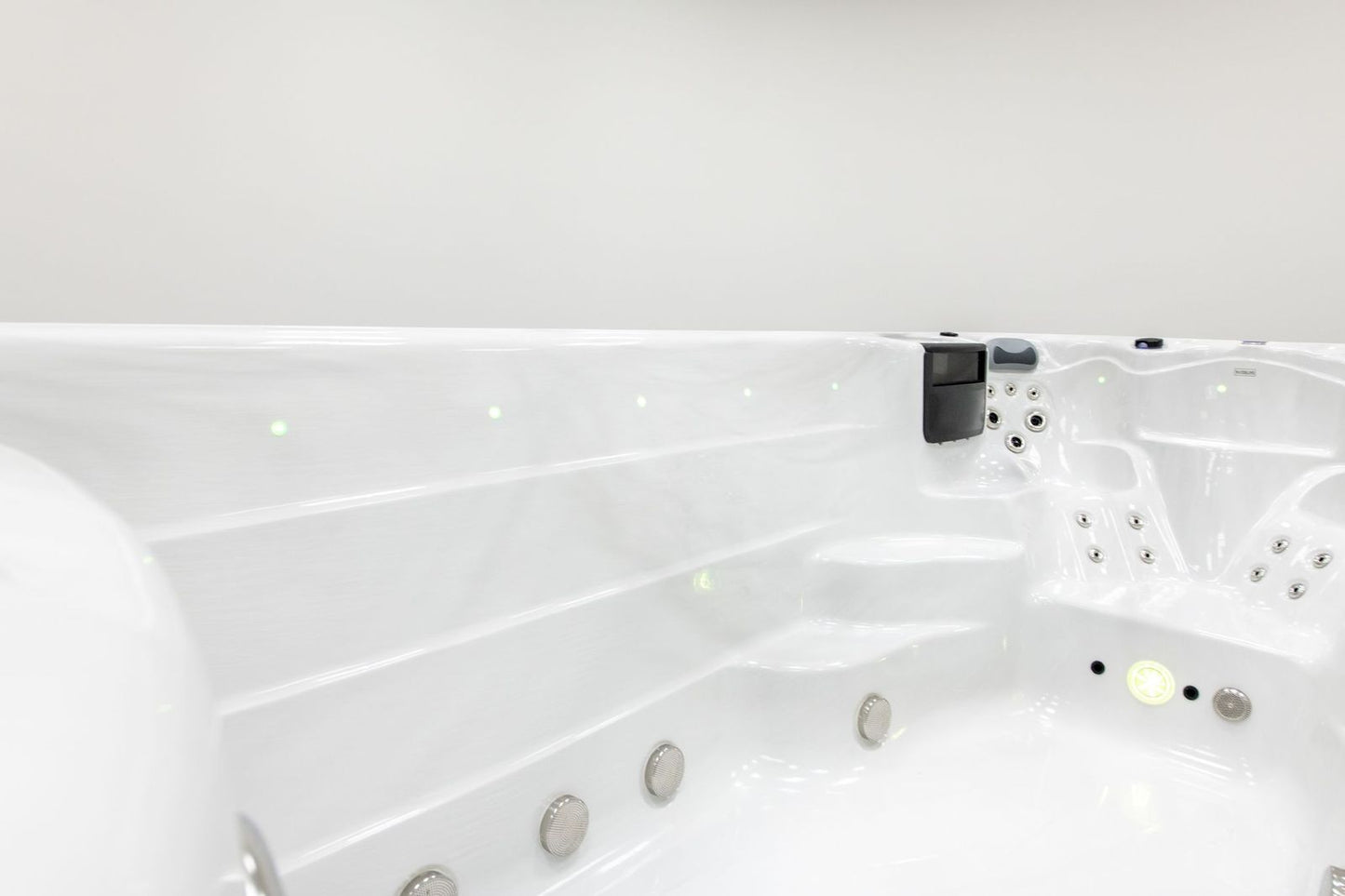 Superior Wellness Ares 4 Person Luxury Swim Spa