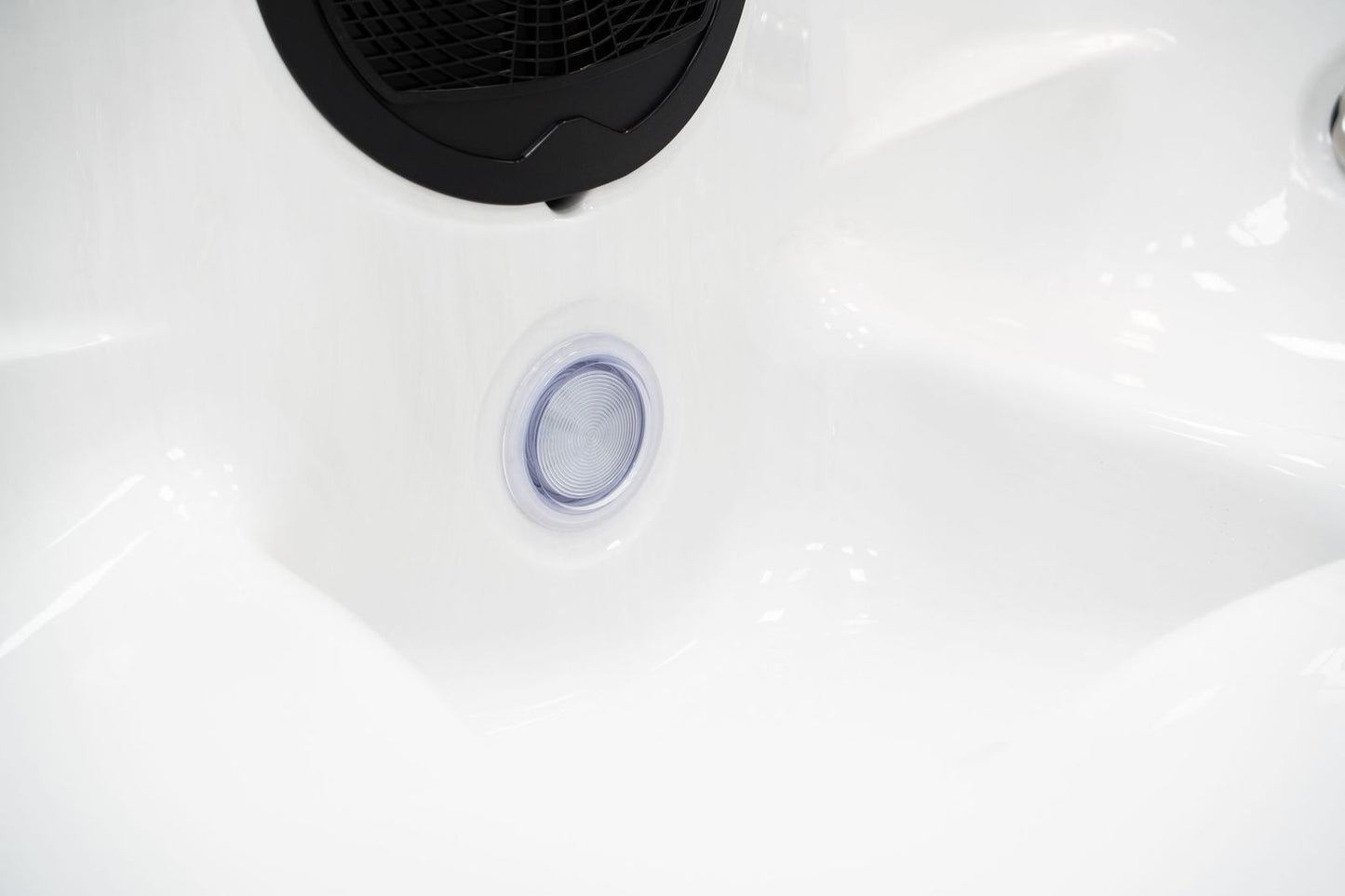 Superior Wellness OR2612 3 Person Luxury Hot Tub