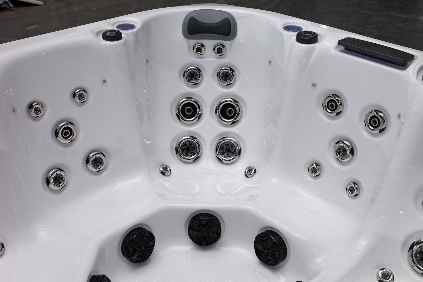 Superior Wellness OR5915 6 Person Luxury Spa Hot Tub