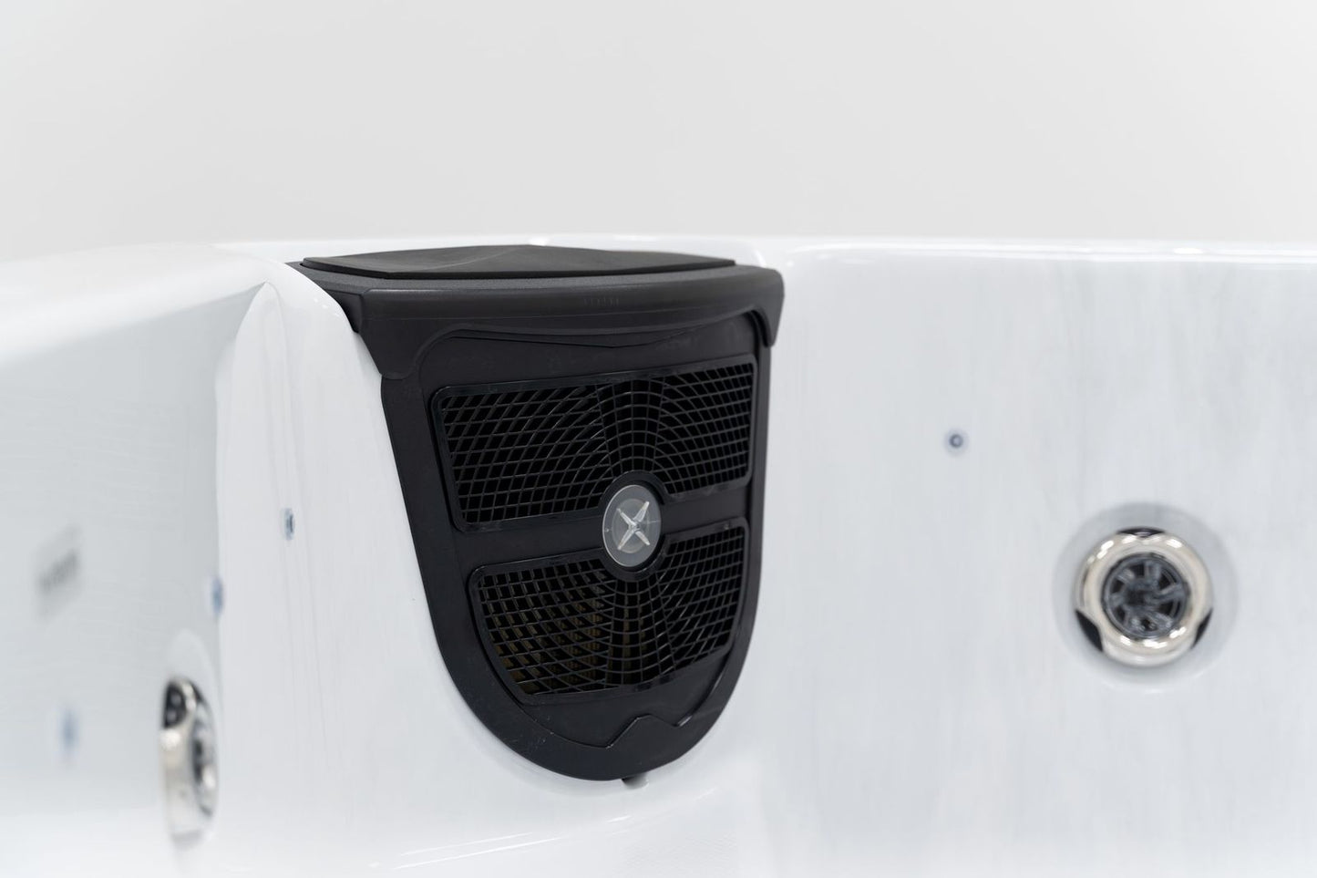 Superior Wellness  OR2507 7 Person Luxury Spa Hot Tub