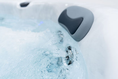 Superior Wellness  OR2507 7 Person Luxury Spa Hot Tub