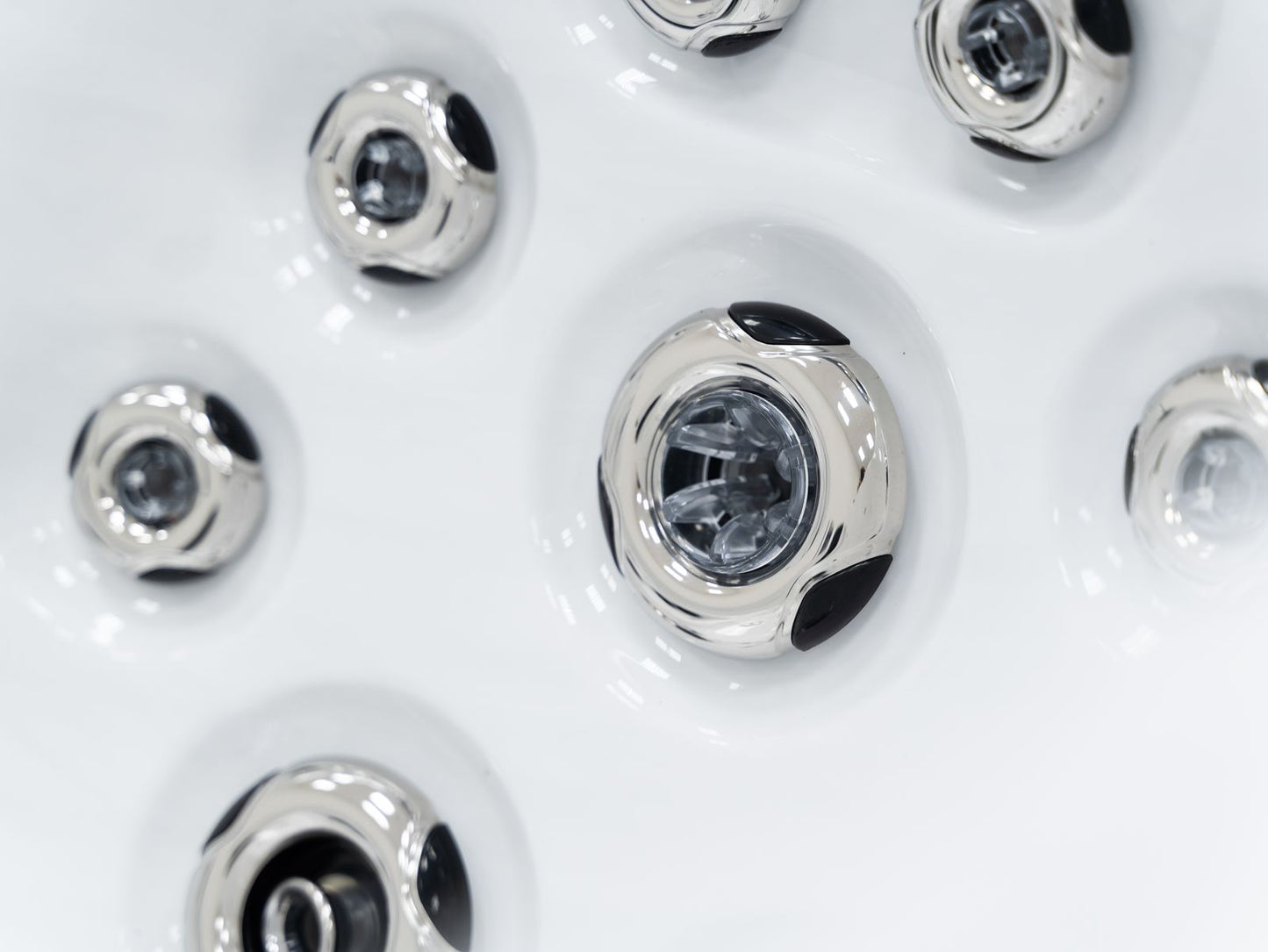 Superior Wellness OR7523 5 Person Luxury Spa Hot Tub