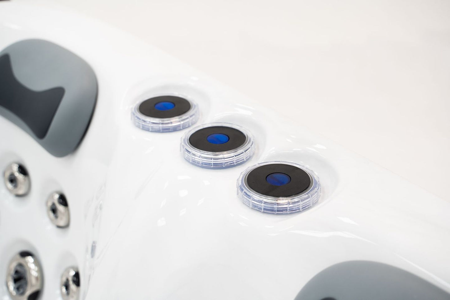 Superior Wellness OR2612 3 Person Luxury Hot Tub